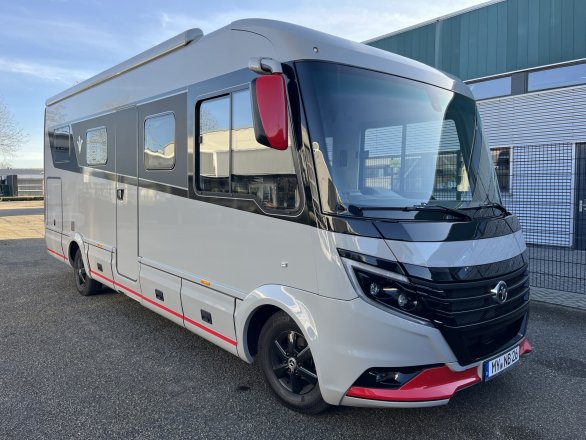 Niesmann+Bischoff NEW Arto 78E met Mercedes Automaat Grijs
