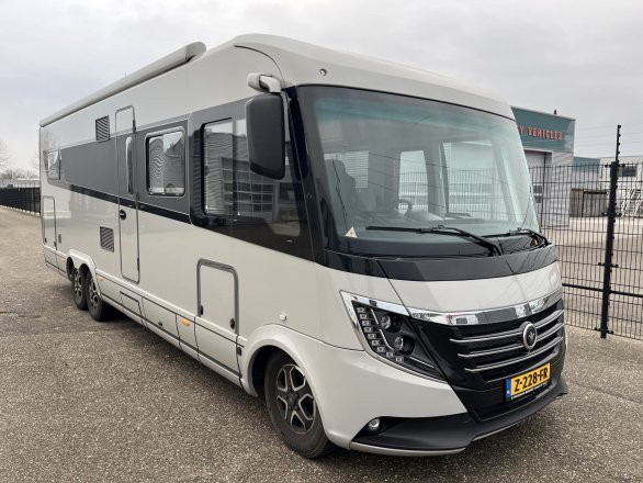 Niesmann+Bischoff Arto 88EK 180pk Aut +Hefbed