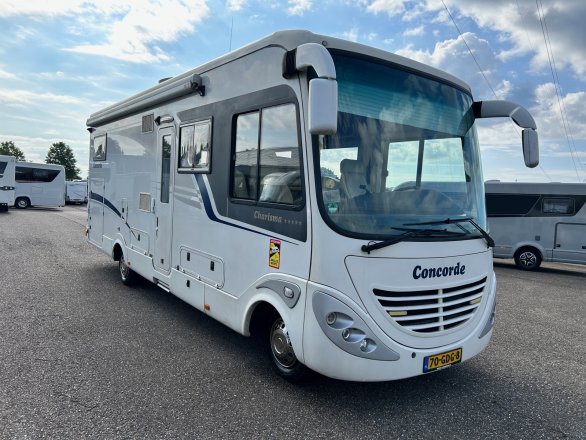 Concorde CHARISMA 841LE 177pk Lengte bedden Hefbed