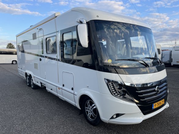 Niesmann+Bischoff Arto 88LE 3.0 Aut Luchtvering Levelsysteem Airco 1e Eigenaar